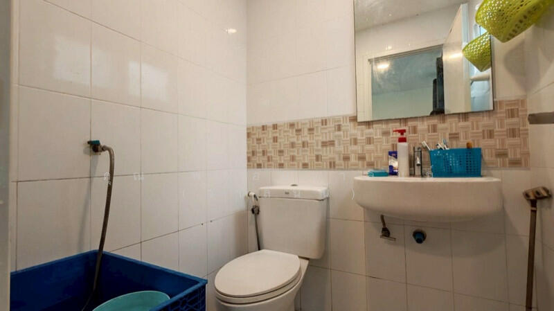 For Sale - Gusto Town Home Petkasem - Thaweewattana, Bangkok