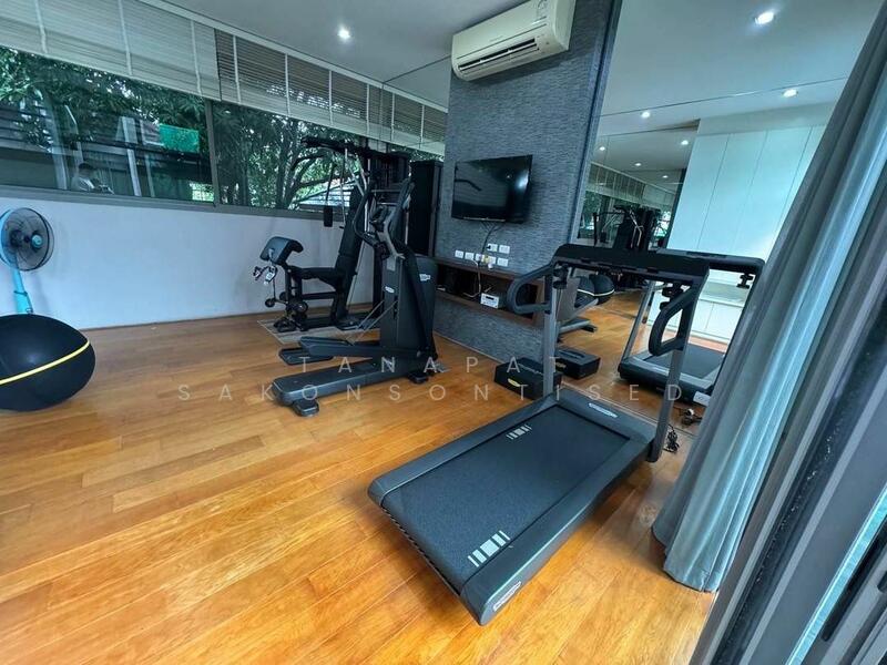 4-BR House, Bangkok, Dok Mai, Prawet, Bangkok, 4 Bedrooms, 800 sqm, Single Detached House For Sale, by Tanapat Sakonsontised, 500114847 - DDproperty.com