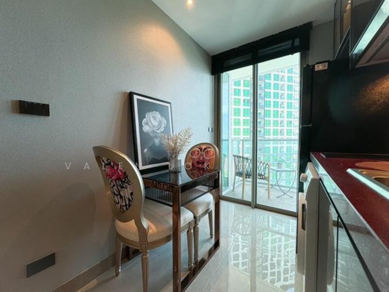 The Riviera Ocean Drive, Chon Buri (Pattaya), Jomtien Second Rd, Nong Pru, Bang Lamung (Pattaya), Chon Buri (Pattaya), 1 Bedroom, 27 sqm, Condo For Sale, by Valen Lokunpai , 500114856 - DDproperty.com