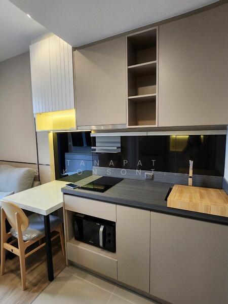 Oka Haus Sukhumvit 36, Bangkok, 3399 Rama 4 Road, Khong Tan, Khlong Toei, Bangkok, 1 Bedroom, 27 sqm, Condo For Sale, by Tanapat Sakonsontised, 500114884 - DDproperty.com