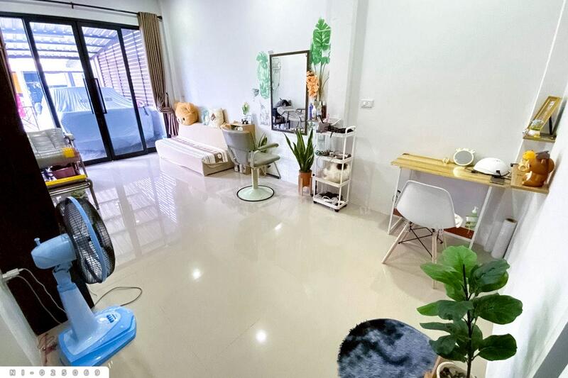 ขาย - NI-025069 ทาวน์เฮ้าส์ ส้มเกลี้ยงทาวน์ สุราษฎร์ธานี ใกล้แม็คโคร สุราษฎร์ธานี, สุราษฎร์ธานี