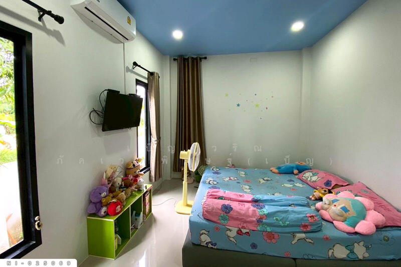 ขาย - NI-025069 ทาวน์เฮ้าส์ ส้มเกลี้ยงทาวน์ สุราษฎร์ธานี ใกล้แม็คโคร สุราษฎร์ธานี, สุราษฎร์ธานี