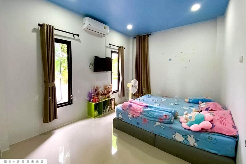 ขาย - NI-025069 ทาวน์เฮ้าส์ ส้มเกลี้ยงทาวน์ สุราษฎร์ธานี ใกล้แม็คโคร สุราษฎร์ธานี, สุราษฎร์ธานี