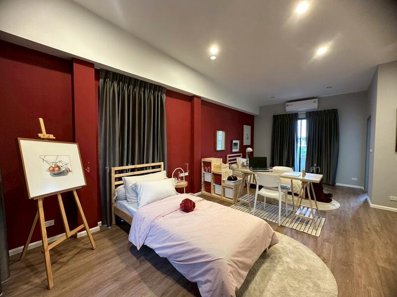 Britloft โชคชัย 4, กรุงเทพ, ถนนโชคชัย 4 แยก 28, ลาดพร้าว, ลาดพร้าว, กรุงเทพ, 227 ตร.ม., ทาวน์เฮ้าส์ ขาย, โดย สง่าชัย ไทรทองคำ, 500115211 - DDproperty.com