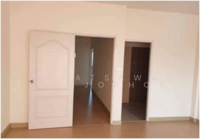 ขาย - บ้าน 6-ห้องนอน, กรุงเทพ