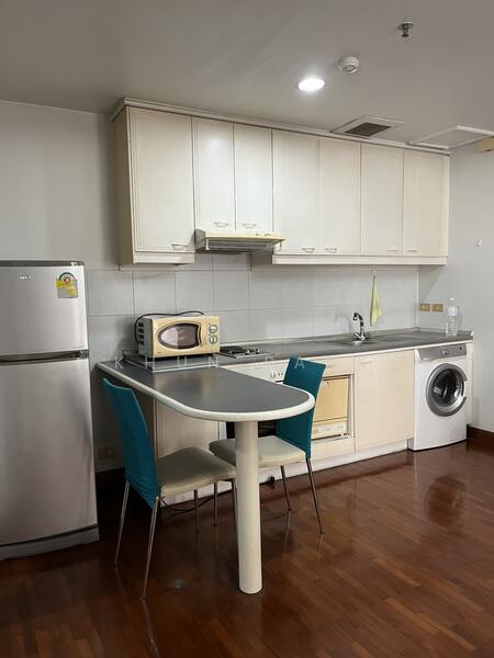 Baan Na Varang Condominium, Bangkok, Ploenchit, Lumphini, Pathum Wan, Bangkok, 1 Bedroom, 45 sqm, Condo For Rent, by Khun Bank, 500115341 - DDproperty.com