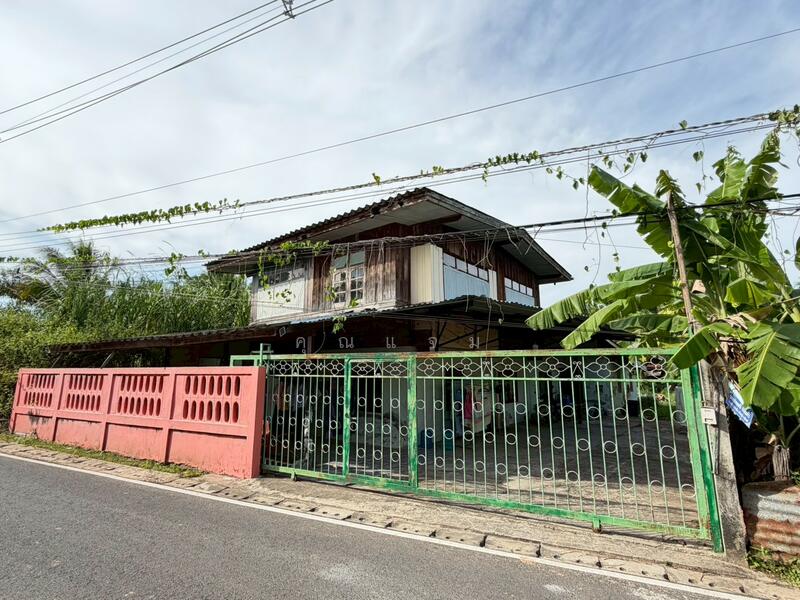 นอกโครงการสุรินทร์, สุรินทร์, จารพัต, ศีขรภูมิ, สุรินทร์, 180 ตร.ม., บ้านเดี่ยว ขาย, โดย คุณแจม, 500115350 - DDproperty.com