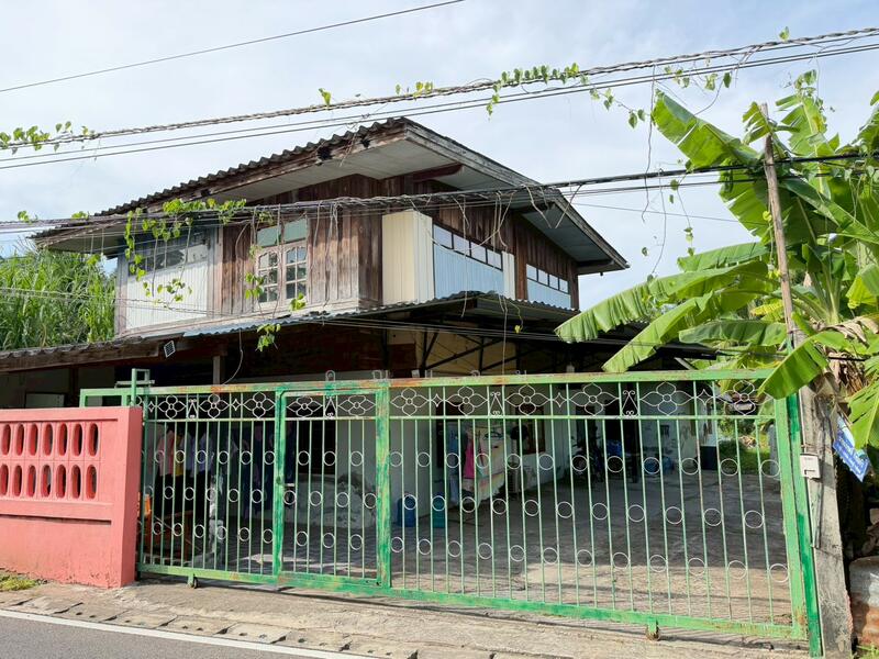 นอกโครงการสุรินทร์, สุรินทร์, จารพัต, ศีขรภูมิ, สุรินทร์, 180 ตร.ม., บ้านเดี่ยว ขาย, โดย คุณแจม, 500115350 - DDproperty.com