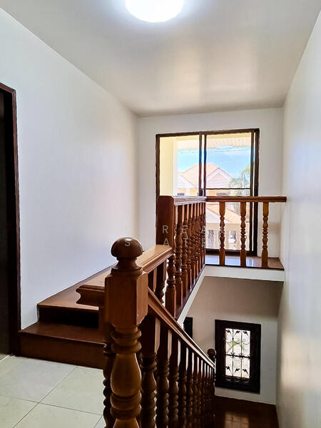 Large Detached House 3 bedrooms for Sale in South Pattaya, Chon Buri (Pattaya), Bang Lamung, Bang Lamung (Pattaya), Chon Buri (Pattaya), 3 Bedrooms, 300 sqm, Single Detached House For Sale, by PLC Real Estate, 500115357 - DDproperty.com