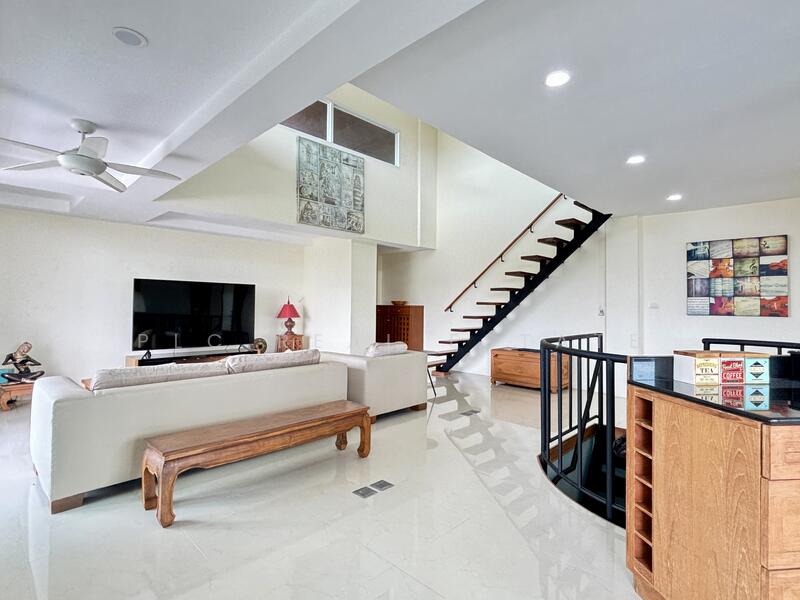 ขาย - ลีลาพาราไดซ์ คอนโดมีเนียม จอมเทียน, ชลบุรี