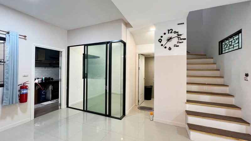 Pruksa Ville 104 Puttha Sakhon, Samut Sakhon, Phutthasakorn Road, Suan Luang, Krathum Baen, Samut Sakhon, 4 Bedrooms, 130 sqm, Townhouse For Sale, by The Best Property  เก๋เก๋, 500115571 - DDproperty.com