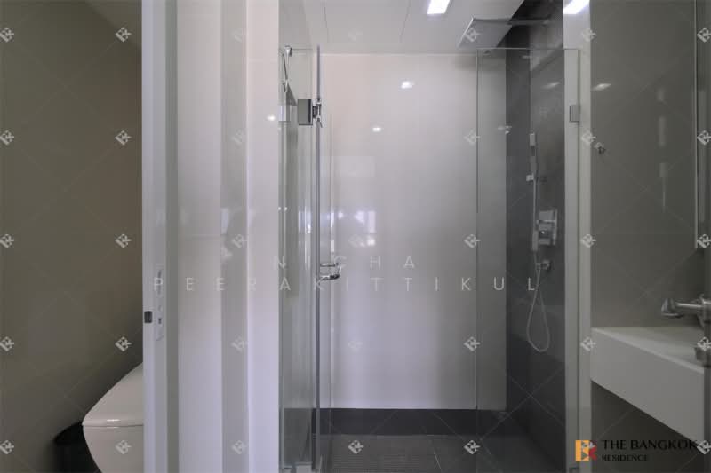 Rhythm Sukhumvit 44/1, Bangkok, Sukhumvit Road, Phra Kanong, Khlong Toei, Bangkok, 2 Bedrooms, 52 sqm, Condo For Rent, by Nicha Peerakittikul, 500115619 - DDproperty.com