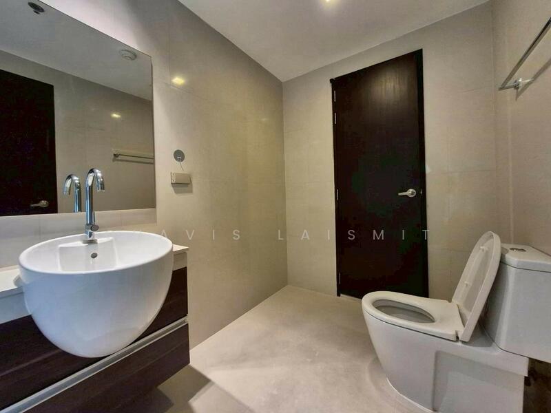 Sky Walk Residences, Bangkok, 1599 Sukhumvit Road, Phra Kanong Nua, Watthana, Bangkok, 2 Bedrooms, 60 sqm, Condo For Rent, by Chavis Laismit, 500115644 - DDproperty.com