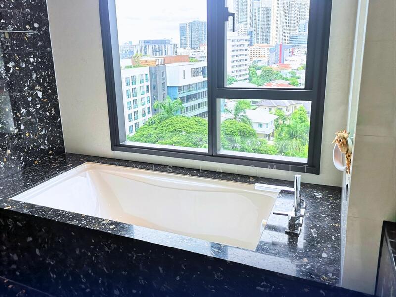 BEATNIQ Sukhumvit 32, Bangkok, Soi Sukhumvit 32, Sukhumvit Road, Khong Tan, Khlong Toei, Bangkok, 2 Bedrooms, 83 sqm, Condo For Sale, by Chavis Laismit, 500115688 - DDproperty.com