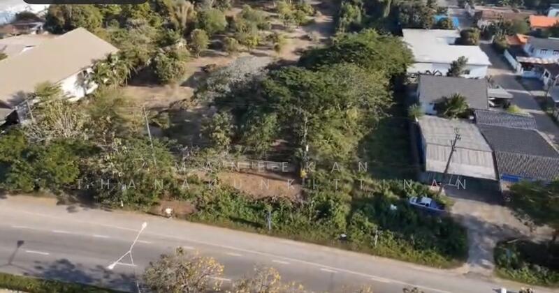 ขาย - ขายที่ดินติดทางหลวงทำเลค้าขาย ใกล้ศาลาแก้วกู่ ในเมืองหนองคาย, หนองคาย