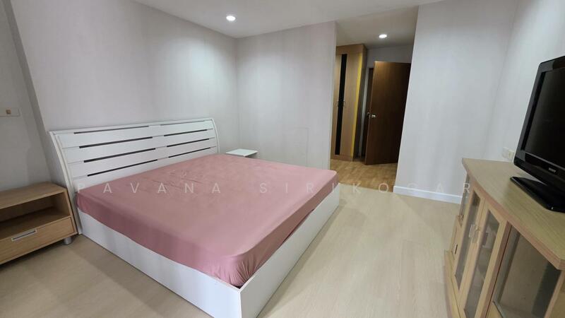 For Rent - Asoke Place, Bangkok