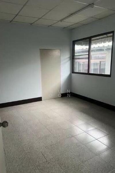For Rent - Commercial Building for Rent – Prime Location Near BTS (SPSSR29), Samut Prakan