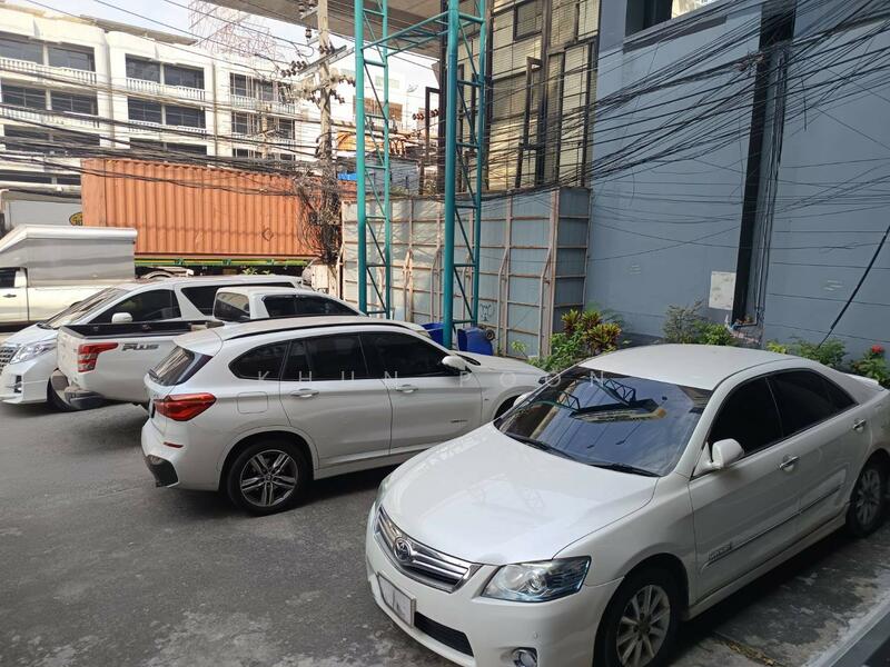 ให้เช่า - ให้เช่า อาคารพาณิชย์ 6 ชั้น ปรับปรุงใหม่ ใกล้สถานีสำโรง (SPSSR29, สมุทรปราการ