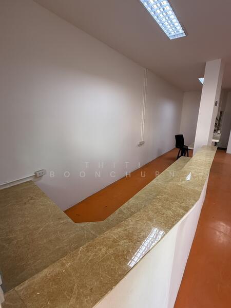 ให้เช่า - บ้าน/สำนักงาน บางนา ถนนลาซาล, กรุงเทพ