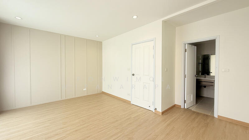 Villette City Pattanakarn 38, Bangkok, Phatthanakan Road, Prawet, Prawet, Bangkok, 4 Bedrooms, 170 sqm, Townhouse For Sale, by Ponwimol Wipanarapai, 500116011 - DDproperty.com