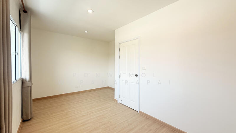 Villette City Pattanakarn 38, Bangkok, Phatthanakan Road, Prawet, Prawet, Bangkok, 4 Bedrooms, 170 sqm, Townhouse For Sale, by Ponwimol Wipanarapai, 500116011 - DDproperty.com