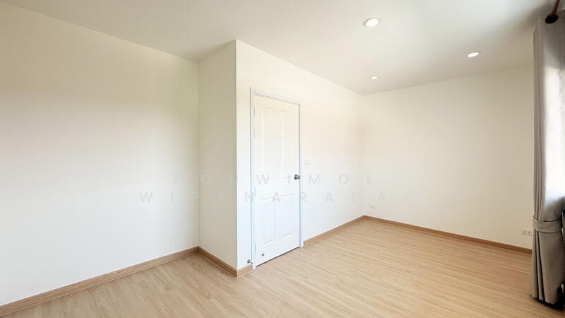 Villette City Pattanakarn 38, Bangkok, Phatthanakan Road, Prawet, Prawet, Bangkok, 4 Bedrooms, 170 sqm, Townhouse For Sale, by Ponwimol Wipanarapai, 500116011 - DDproperty.com