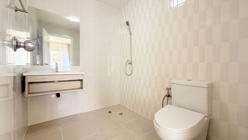 Villette City Pattanakarn 38, Bangkok, Phatthanakan Road, Prawet, Prawet, Bangkok, 4 Bedrooms, 170 sqm, Townhouse For Sale, by Ponwimol Wipanarapai, 500116011 - DDproperty.com