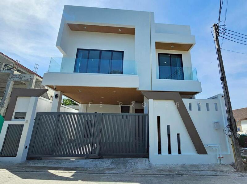 7R0989 Pool villa for rent 4 bedroom 5 bathroom 120,000/month at rawai have fully furnished, Phuket, Rawai, Muang Phuket, Phuket, 4 Bedrooms, 240 sqm, Villa For Rent, by PK LIFE Property, 500116016 - DDproperty.com