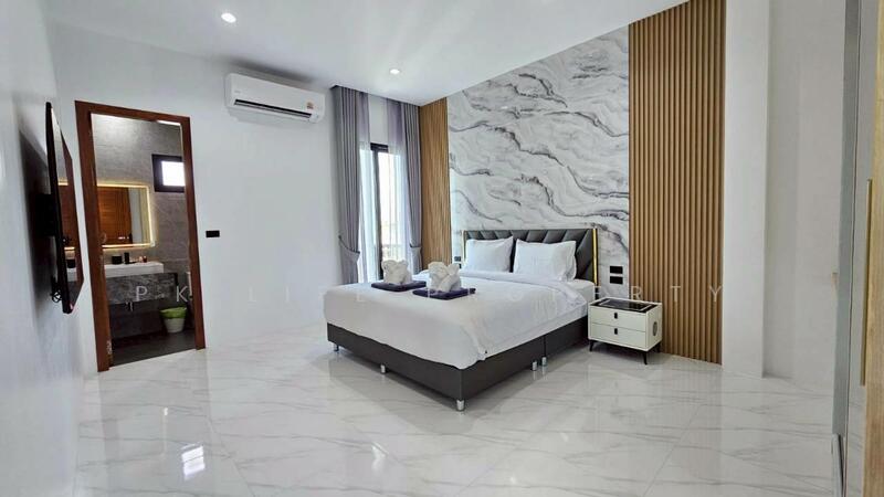 7R0989 Pool villa for rent 4 bedroom 5 bathroom 120,000/month at rawai have fully furnished, Phuket, Rawai, Muang Phuket, Phuket, 4 Bedrooms, 240 sqm, Villa For Rent, by PK LIFE Property, 500116016 - DDproperty.com