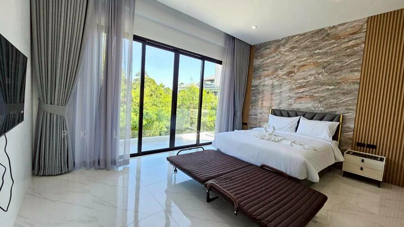 7R0989 Pool villa for rent 4 bedroom 5 bathroom 120,000/month at rawai have fully furnished, Phuket, Rawai, Muang Phuket, Phuket, 4 Bedrooms, 240 sqm, Villa For Rent, by PK LIFE Property, 500116016 - DDproperty.com