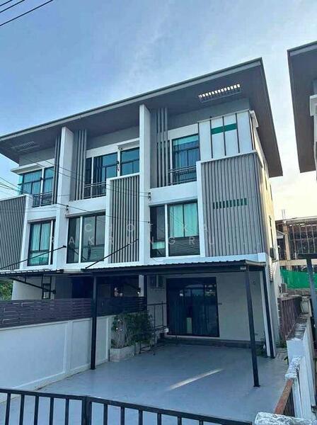 For Sale - Cozy @ Satreewittaya 2 Soi 10, Bangkok