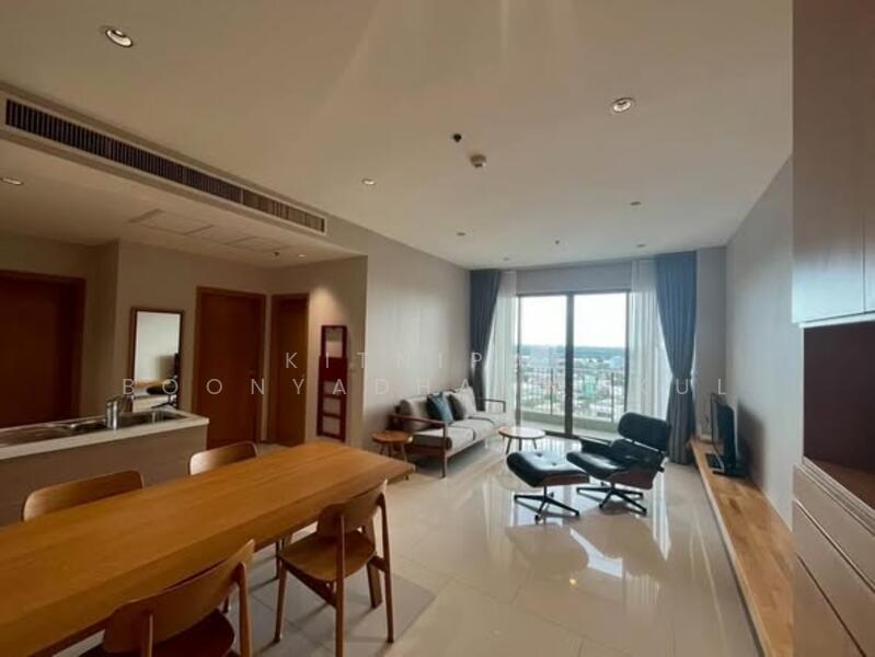 The Emporio Place, Bangkok, 93 Soi Sukhumvit 24, Sukhumvit Road, Khong Tan, Khlong Toei, Bangkok, 1 Bedroom, 65 sqm, Condo For Rent, by Kitnipat Boonyadhammakul, 500116298 - DDproperty.com