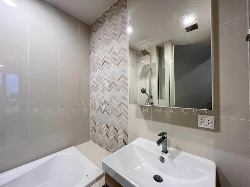 Oka Haus Sukhumvit 36, Bangkok, 3399 Rama 4 Road, Khong Tan, Khlong Toei, Bangkok, 1 Bedroom, 35 sqm, Condo For Rent, by Kitnipat Boonyadhammakul, 500116301 - DDproperty.com