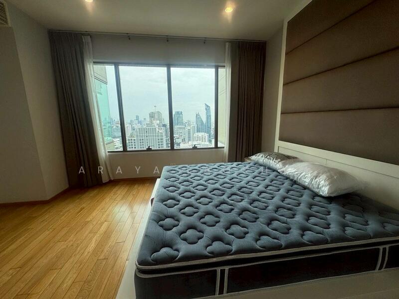 The Emporio Place, Bangkok, 93 Soi Sukhumvit 24, Sukhumvit Road, Khong Tan, Khlong Toei, Bangkok, 2 Bedrooms, 105 sqm, Condo For Rent, by Araya Laokham, 500116355 - DDproperty.com
