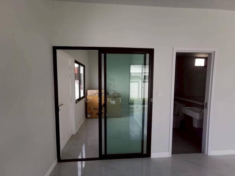 For Sale - Como Bianca Bangna, Samut Prakan