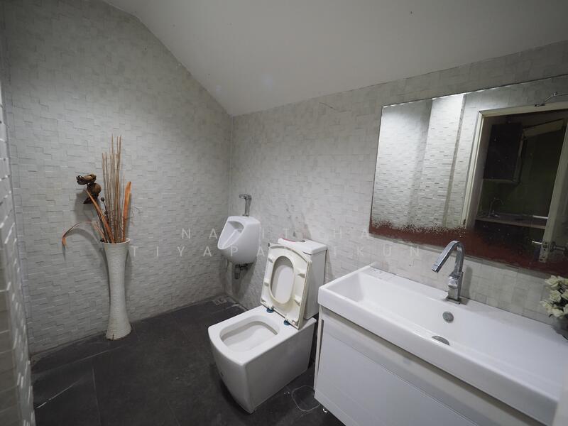 ให้เช่า - อาคาร Mixed-Use บนสุขุมวิท 50, 500เมตรจาก BTS อ่อนนุช, กรุงเทพ