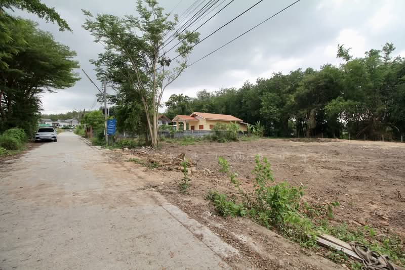 Land for sale at 7,000 THB per sq.wah, total area 355 sq.wah.,Located just 700 meters from Mab Kha, Rayong, Mapkha, Nikhom Pattana, Rayong, , 1,420 sqm, Land For Sale, by สุเทพ พสุวณิชย์กุล, 500116602 - DDproperty.com