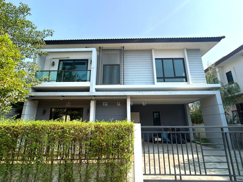 ขาย - Centro Ramindra-Chatuchot : เซนโทร รามอินทรา-จตุโชติ, กรุงเทพ