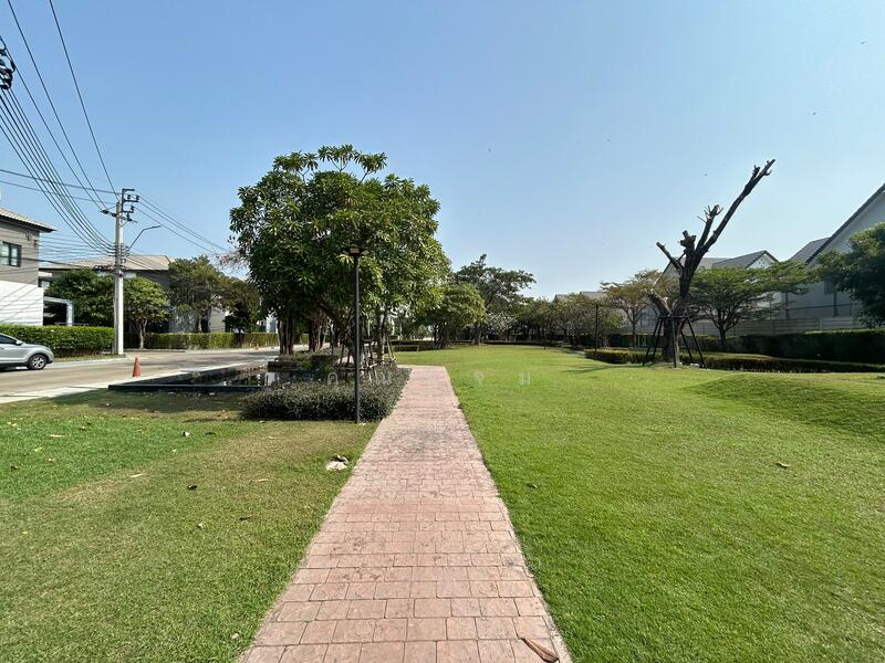 ขาย - Centro Ramindra-Chatuchot : เซนโทร รามอินทรา-จตุโชติ, กรุงเทพ