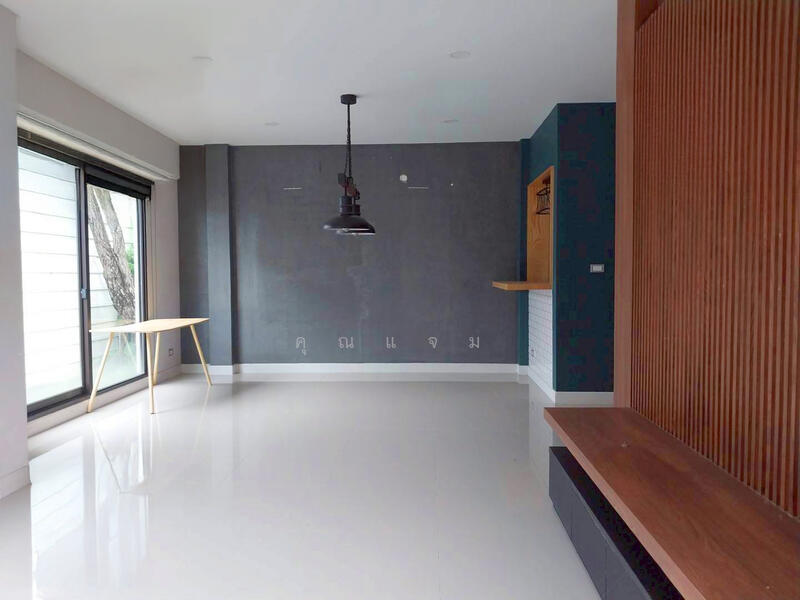 For Sale - Centro Ramindra-Chatuchot, Bangkok