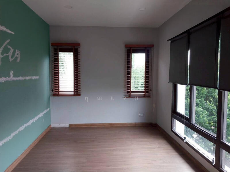 For Sale - Centro Ramindra-Chatuchot, Bangkok