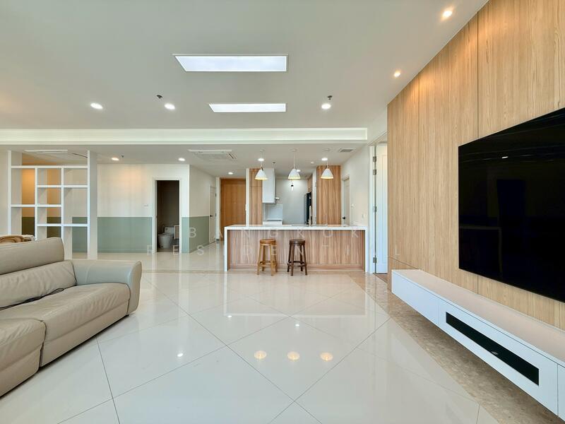 The Empire Place, Bangkok, 88 Narathiwatratchanakharin Road, Thung Maha Mek, Sathon, Bangkok, 3 Bedrooms, 183 sqm, Condo For Rent, by Bangkok Residential, 500116637 - DDproperty.com