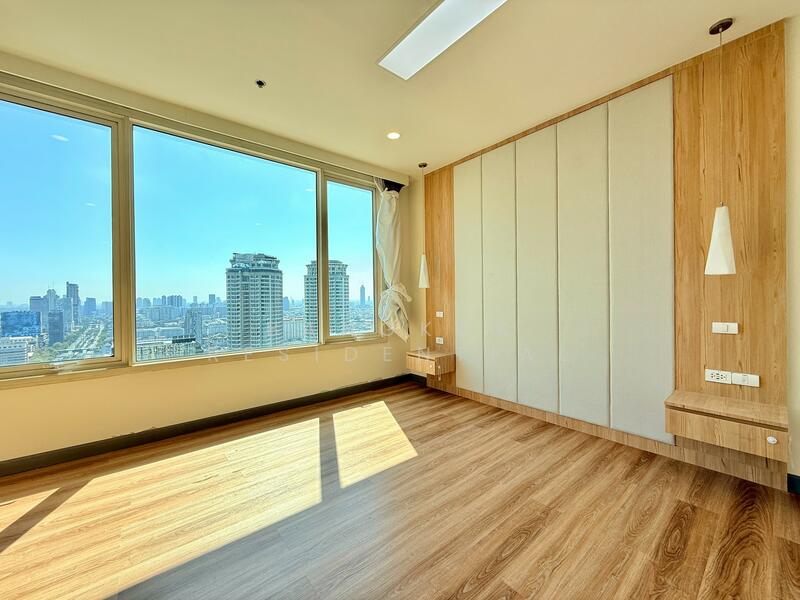 The Empire Place, Bangkok, 88 Narathiwatratchanakharin Road, Thung Maha Mek, Sathon, Bangkok, 3 Bedrooms, 183 sqm, Condo For Rent, by Bangkok Residential, 500116637 - DDproperty.com