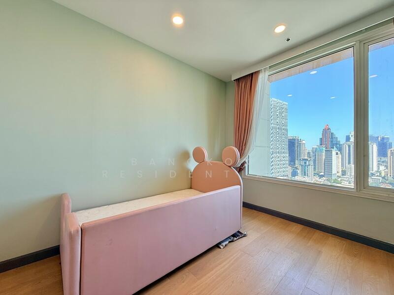 The Empire Place, Bangkok, 88 Narathiwatratchanakharin Road, Thung Maha Mek, Sathon, Bangkok, 3 Bedrooms, 183 sqm, Condo For Rent, by Bangkok Residential, 500116637 - DDproperty.com