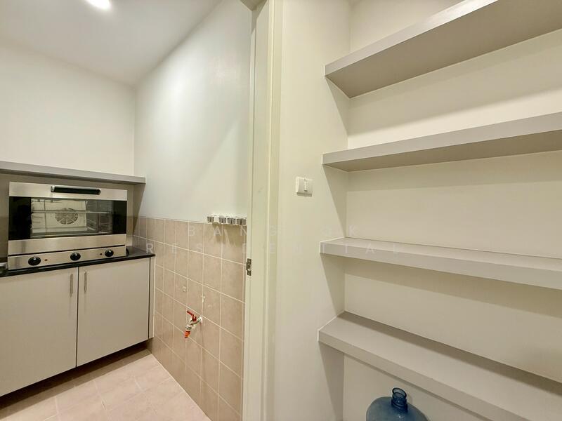 The Empire Place, Bangkok, 88 Narathiwatratchanakharin Road, Thung Maha Mek, Sathon, Bangkok, 3 Bedrooms, 183 sqm, Condo For Rent, by Bangkok Residential, 500116637 - DDproperty.com