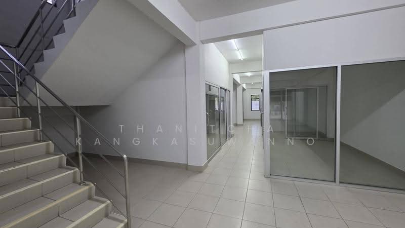 อาคารพาณิชย์กาญจนาภิเษก, กรุงเทพ, ดอกไม้, ประเวศ, กรุงเทพ, 528 ตร.ม., ตึกแถว-อาคารพาณิชย์ ให้เช่า, โดย Thanitcha Kangkasuwanno, 500116739 - DDproperty.com