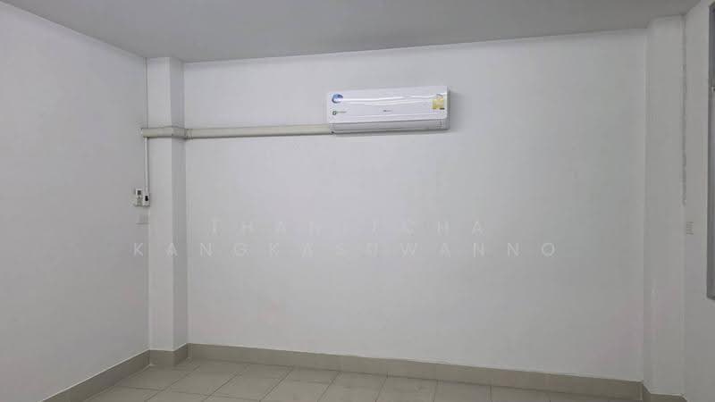 อาคารพาณิชย์กาญจนาภิเษก, กรุงเทพ, ดอกไม้, ประเวศ, กรุงเทพ, 528 ตร.ม., ตึกแถว-อาคารพาณิชย์ ให้เช่า, โดย Thanitcha Kangkasuwanno, 500116739 - DDproperty.com