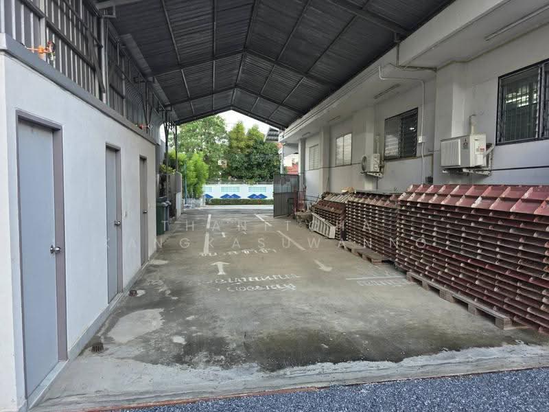 อาคารพาณิชย์กาญจนาภิเษก, กรุงเทพ, ดอกไม้, ประเวศ, กรุงเทพ, 528 ตร.ม., ตึกแถว-อาคารพาณิชย์ ให้เช่า, โดย Thanitcha Kangkasuwanno, 500116739 - DDproperty.com
