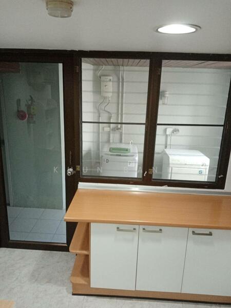 Peng Seng Mansion, Bangkok, หลังสวน หลังสวน, Lumphini, Pathum Wan, Bangkok, 3 Bedrooms, 200 sqm, Condo For Rent, by Khun Bank, 500116845 - DDproperty.com