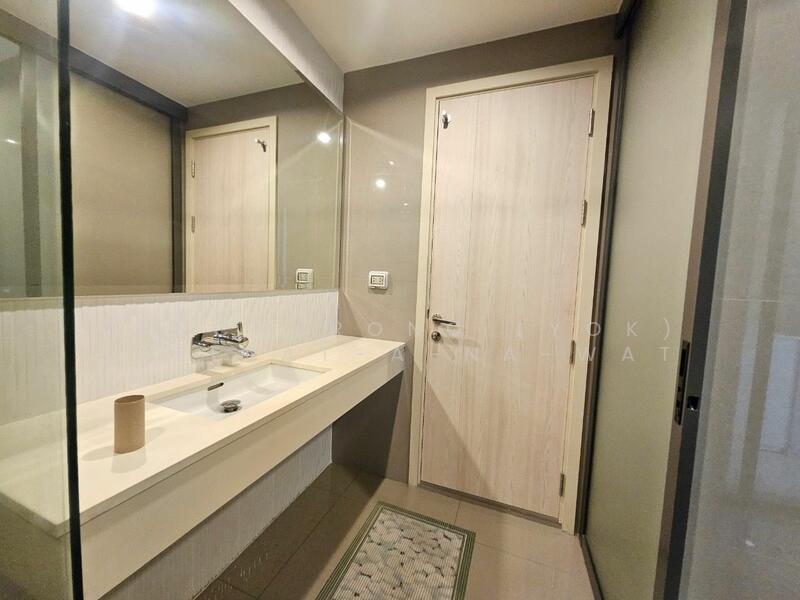 Rhythm Sukhumvit 42, Bangkok, Soi Sukhumvit 42, Sukhumvit Road, Phra Kanong, Khlong Toei, Bangkok, 1 Bedroom, 45 sqm, Condo For Rent, by Bencharong (Yok) Treerat-a-na-wat, 500116859 - DDproperty.com